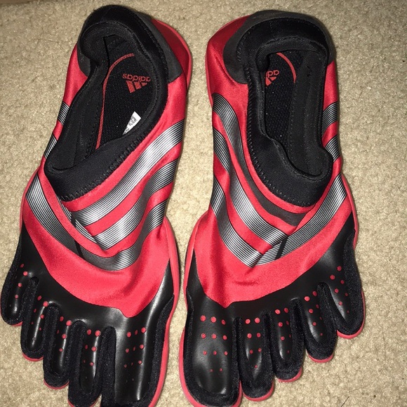 adidas finger shoes